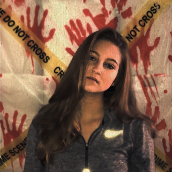 Meet your Posher, Sofia - Picture 1 of 1